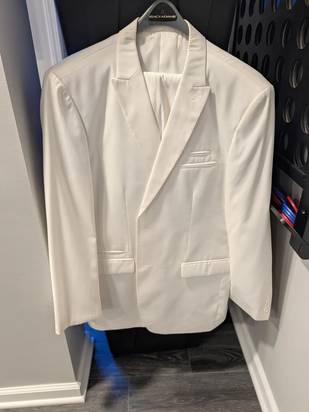 N/A classic white